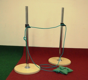 Стойки для прыжков в высоту (60 см, шнур) фото 1